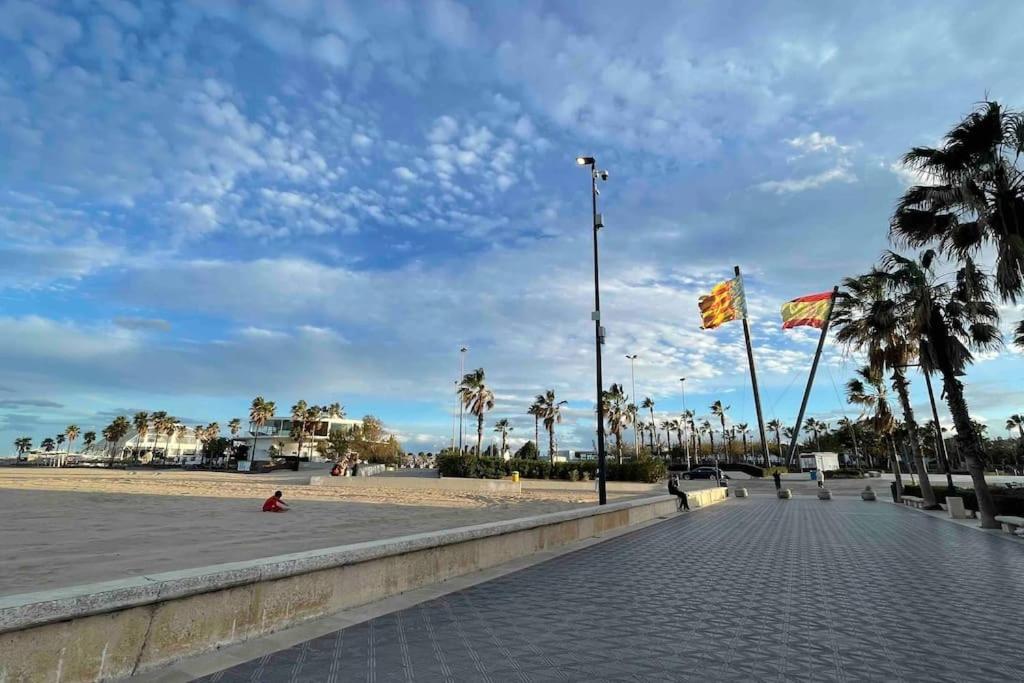 Barco Apartamento Playa Valencia Exteriör bild