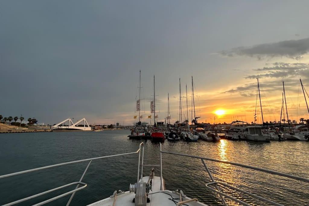 Barco Apartamento Playa Valencia Exteriör bild