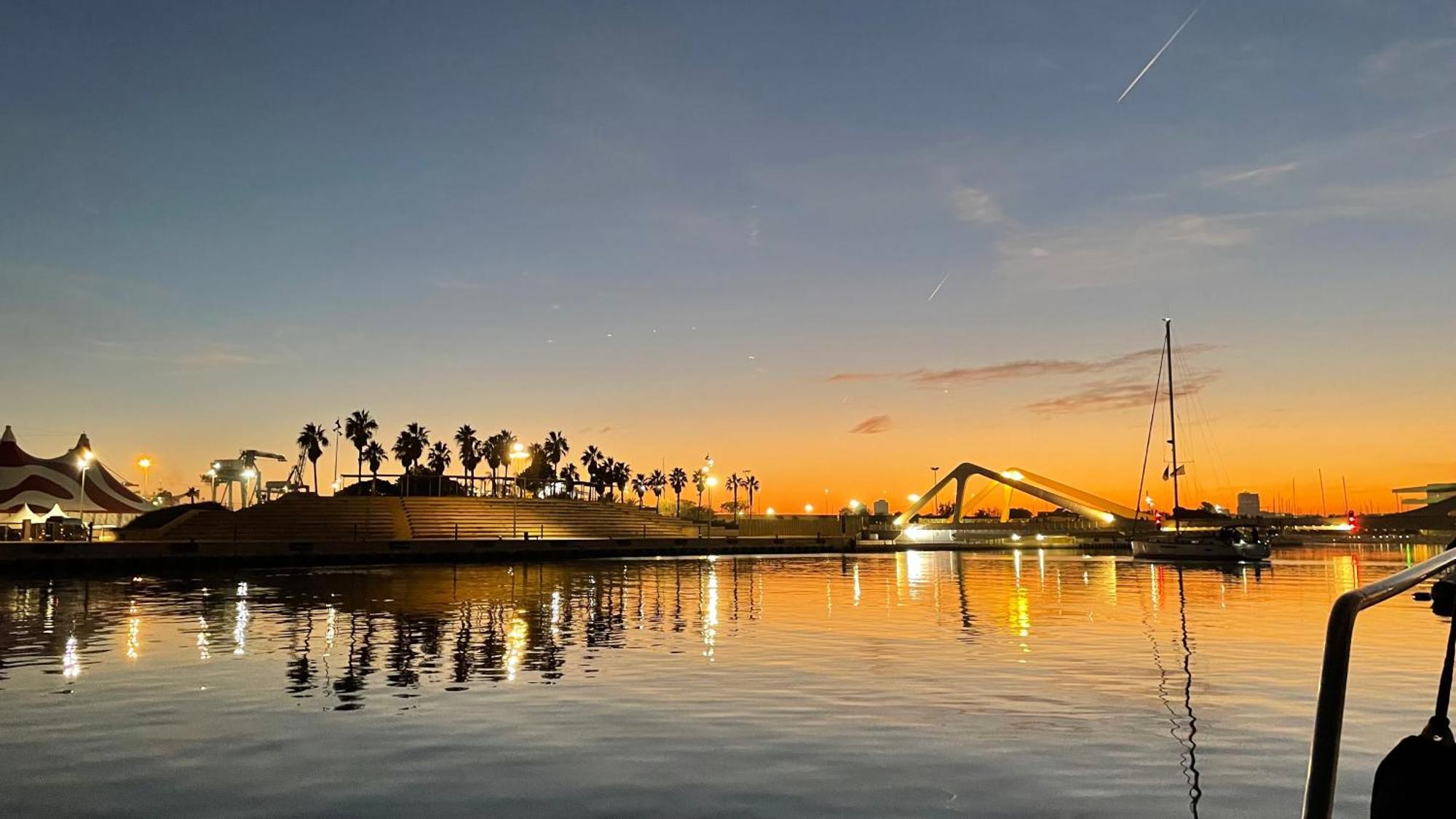 Barco Apartamento Playa Valencia Exteriör bild
